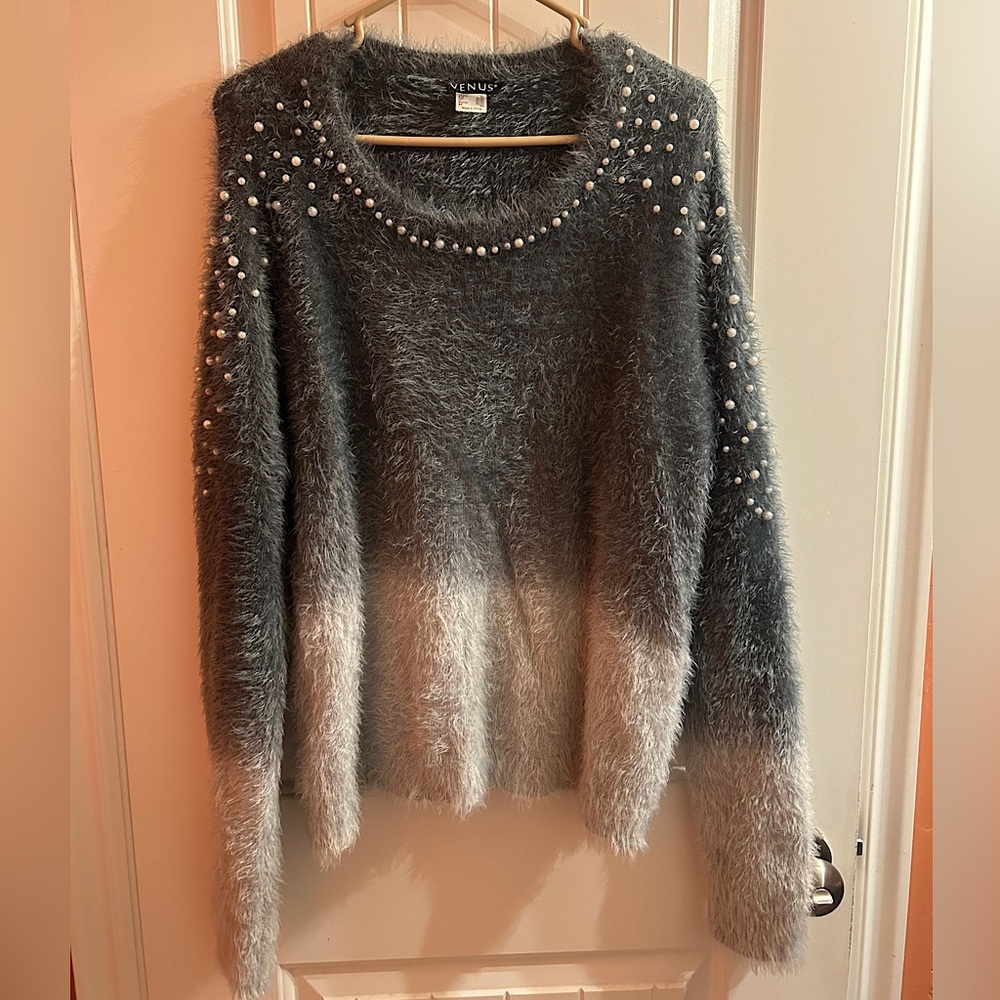 New Venus XL fashion sweater